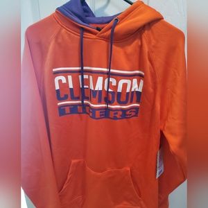 Clemson sweatshirt NWT medium